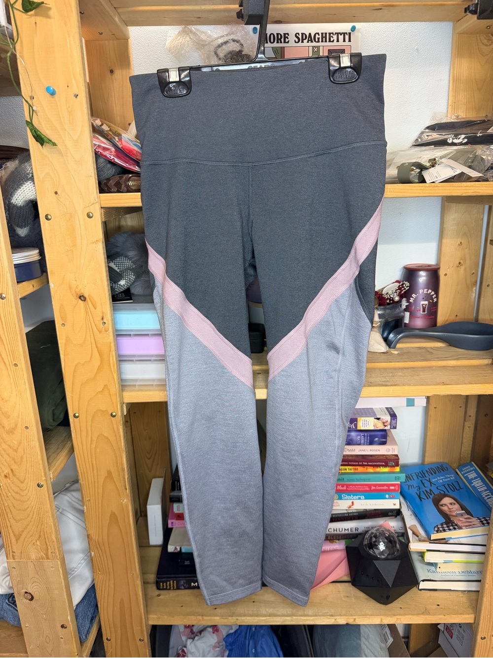 Tri-Tone Gray & Pink Athletic Leggings
